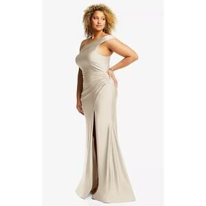 2846 NWOT CS107 One-Shoulder Bias-Cuff Stretch Satin Mermaid Dress Slight Train